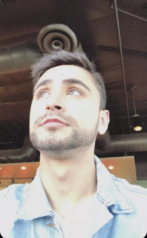 Have a good weekend everyone! 🥂🍾🍻 by theorkhanmammadov