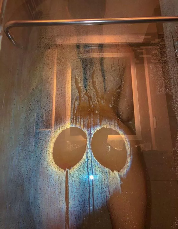 Have I told you how hot it is when you fill me 🥵? posted by Frosty-Egg6643