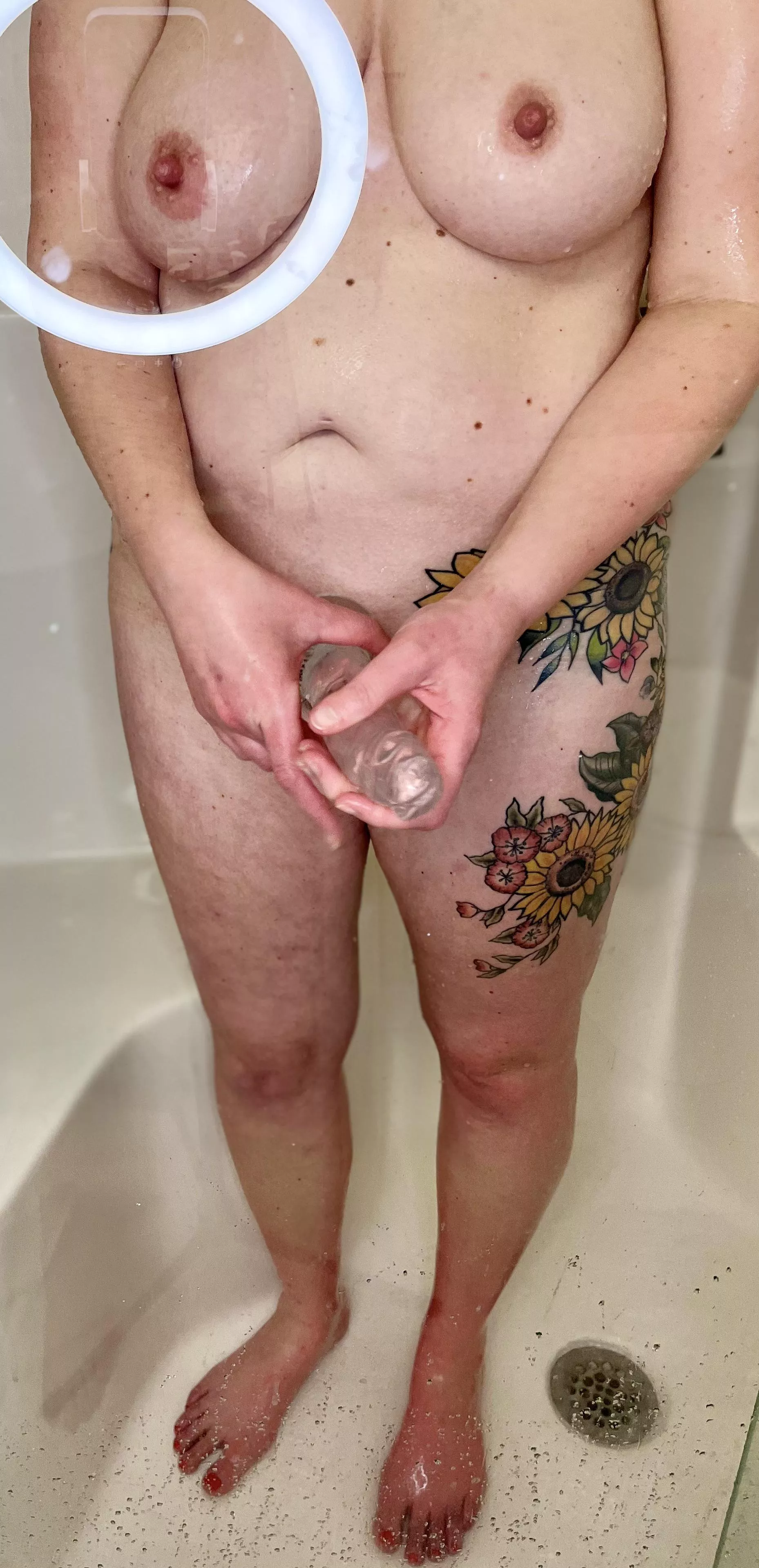 Have to get warmed up for later tonight posted by blue_eyes_sunflower