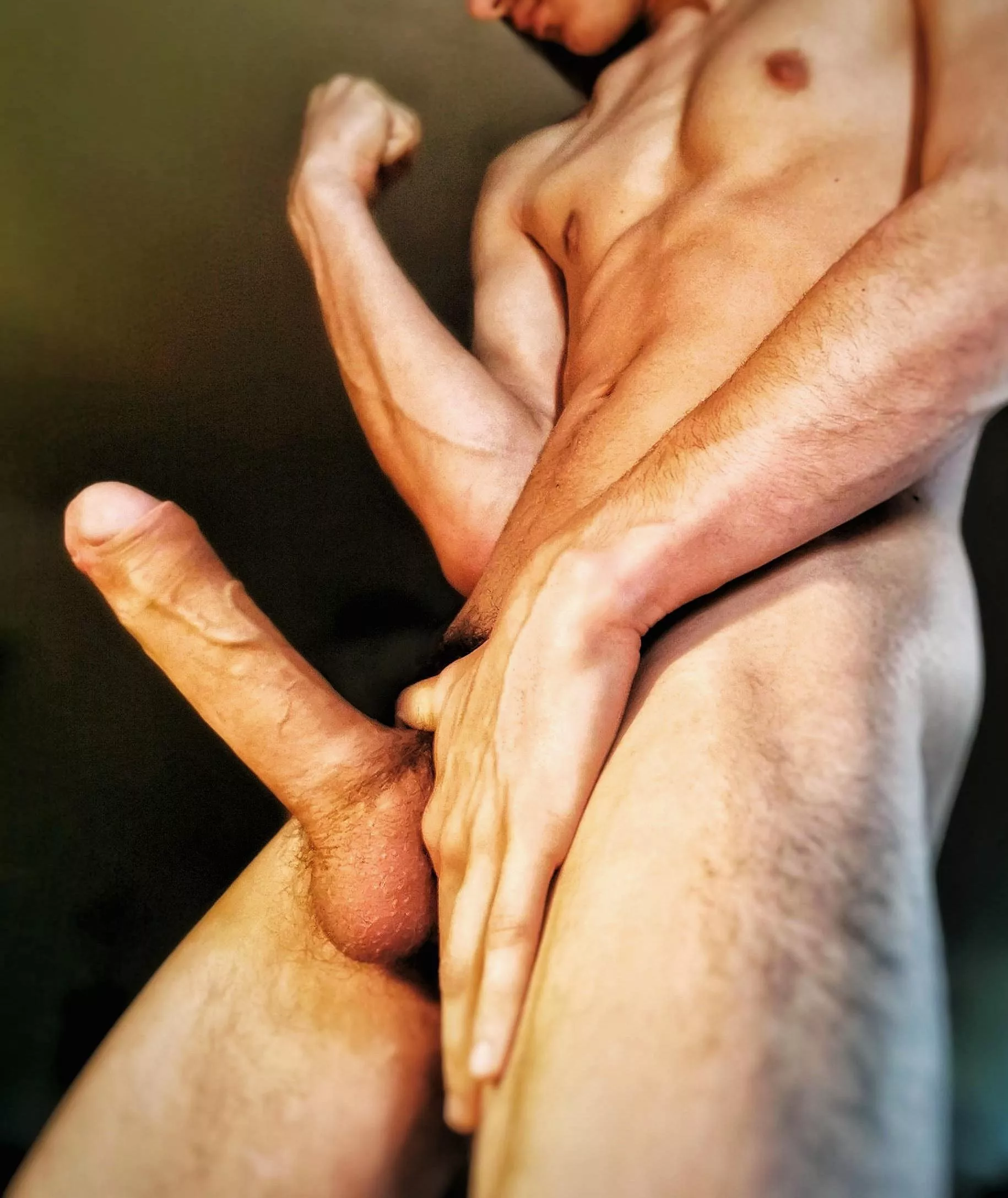 Have you ever felt a cock for a week? posted by thatShyNeighbour