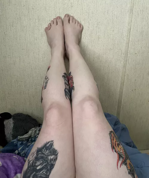 Have you ever seen postaxial polydactyly? by AmazingxDisgrace