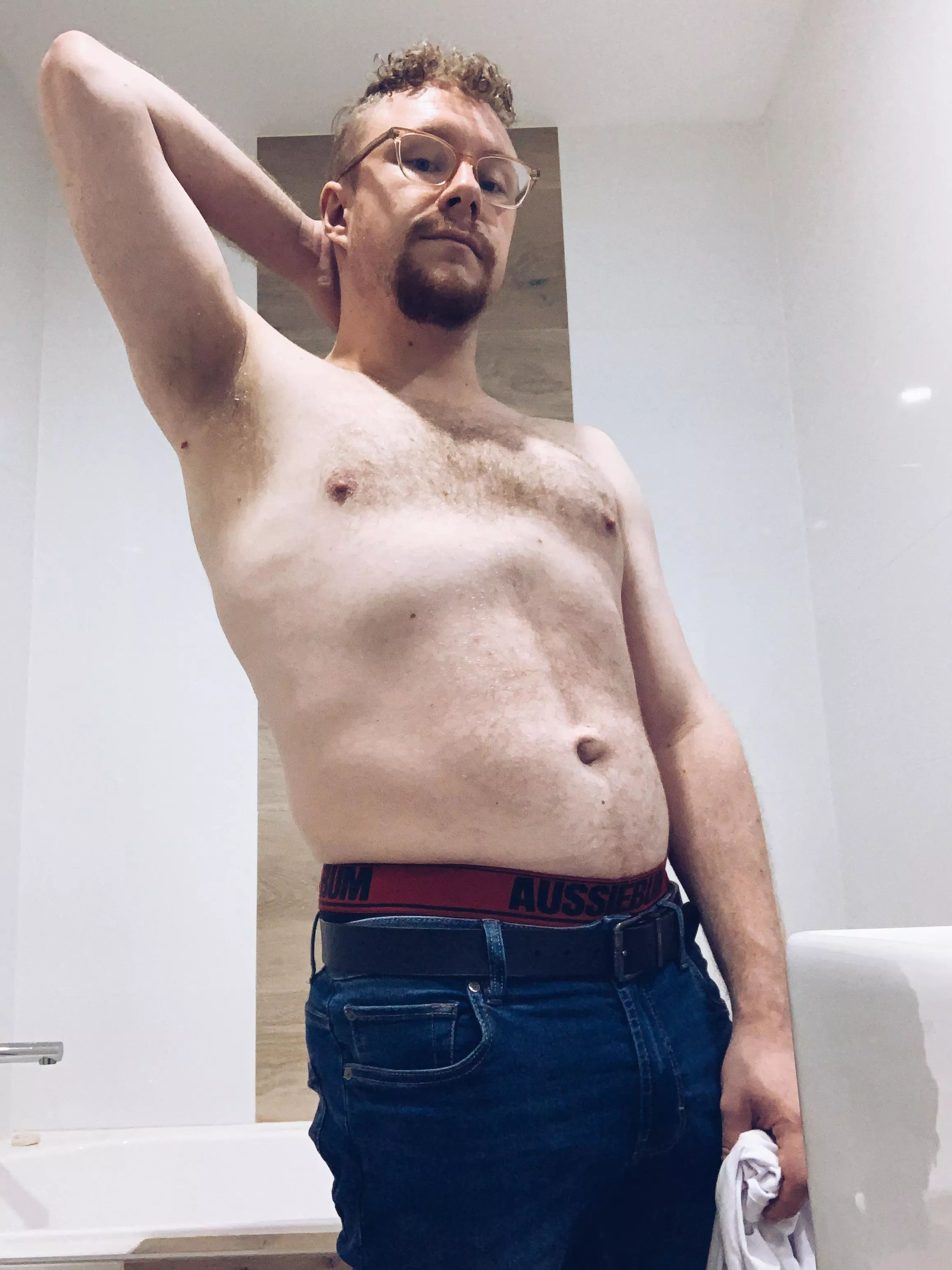 Haven’t been able to gym in ages but feeling confident! How are you all doing?? posted by epicureausxxx