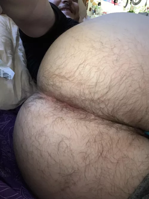 Haven’t been feeling too sexy lately but my butts kinda nice by buttmxnch