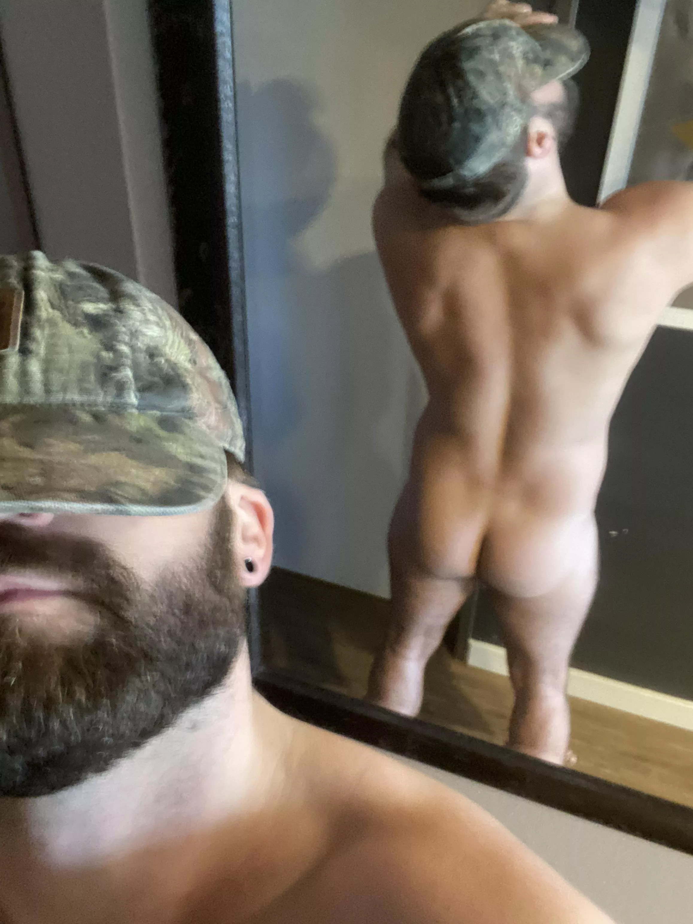 Haven’t been skipping leg day 🏋️🏋️🏋️ posted by HairyBeardedJockBro