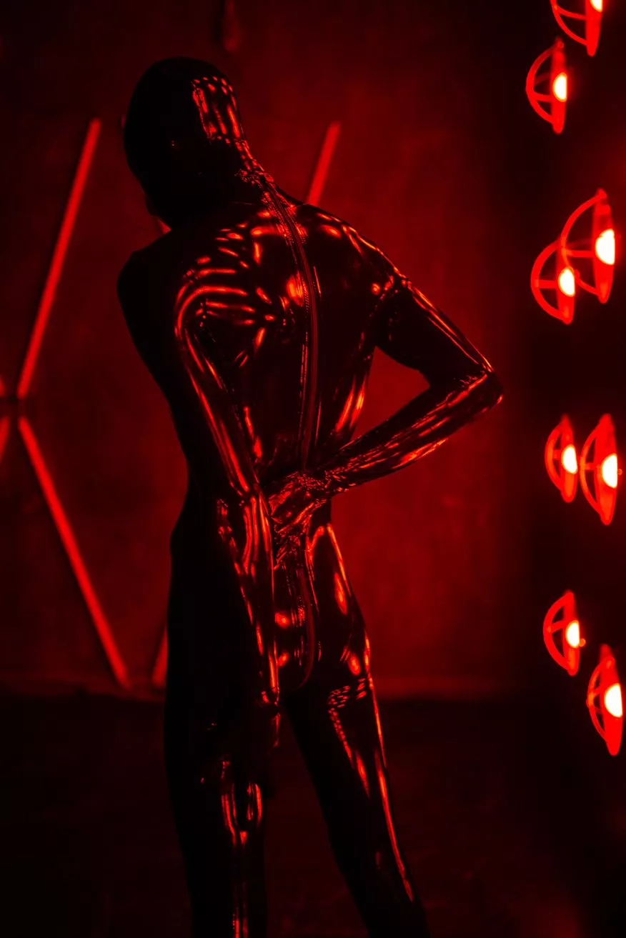 Haven't posted in a while, recently did my first professional shoot [M] [OC] posted by RubberMoth