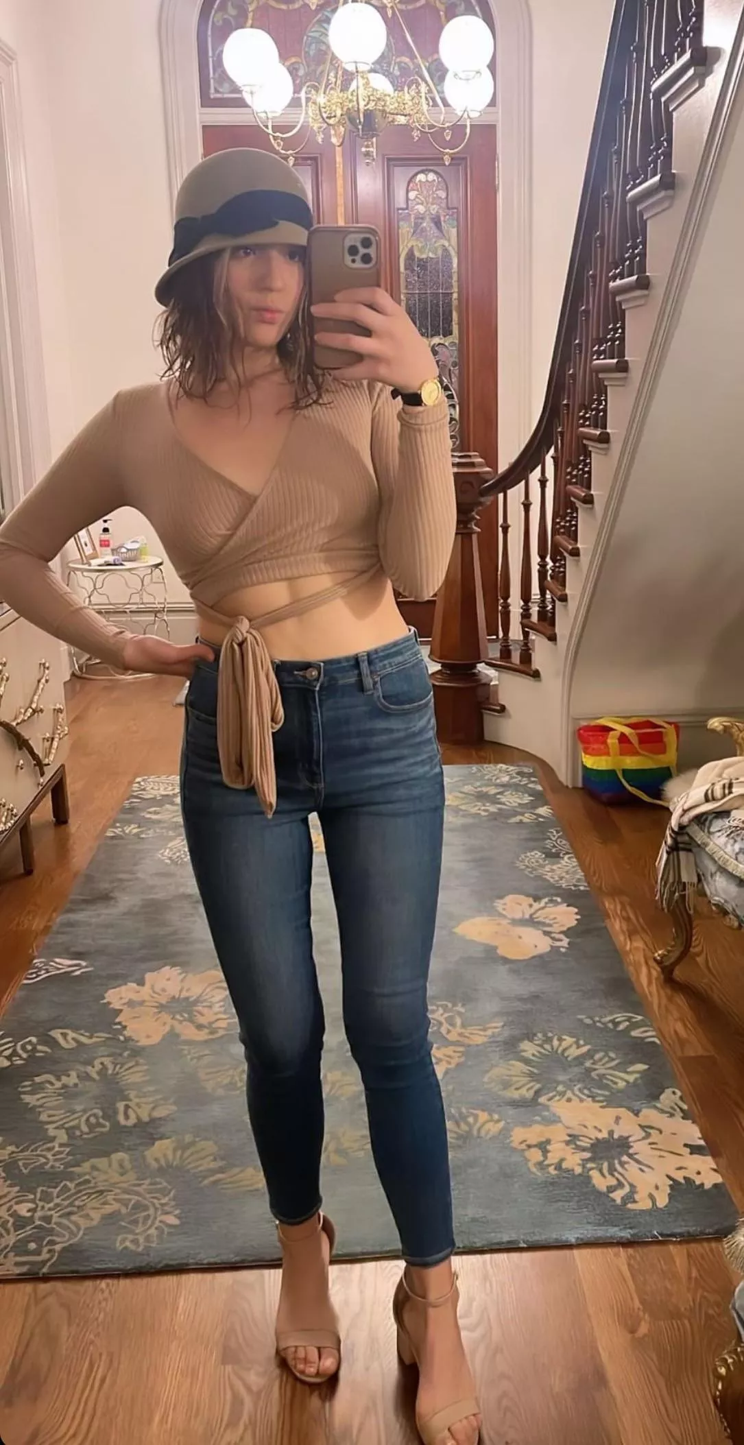 Havent posted in a while, should i post more??? Dms are open :) posted by fuckmeOwO