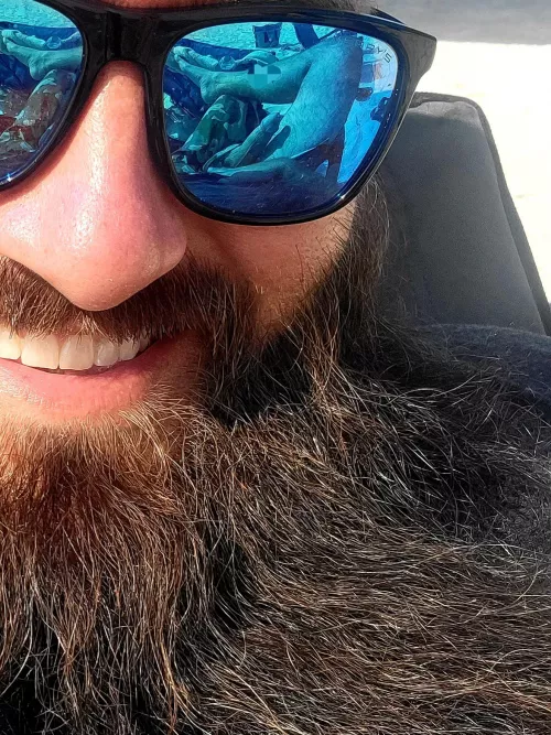 Having fun at the beach!!!! Cum join me if u catch me! by MrNiCeGuY520