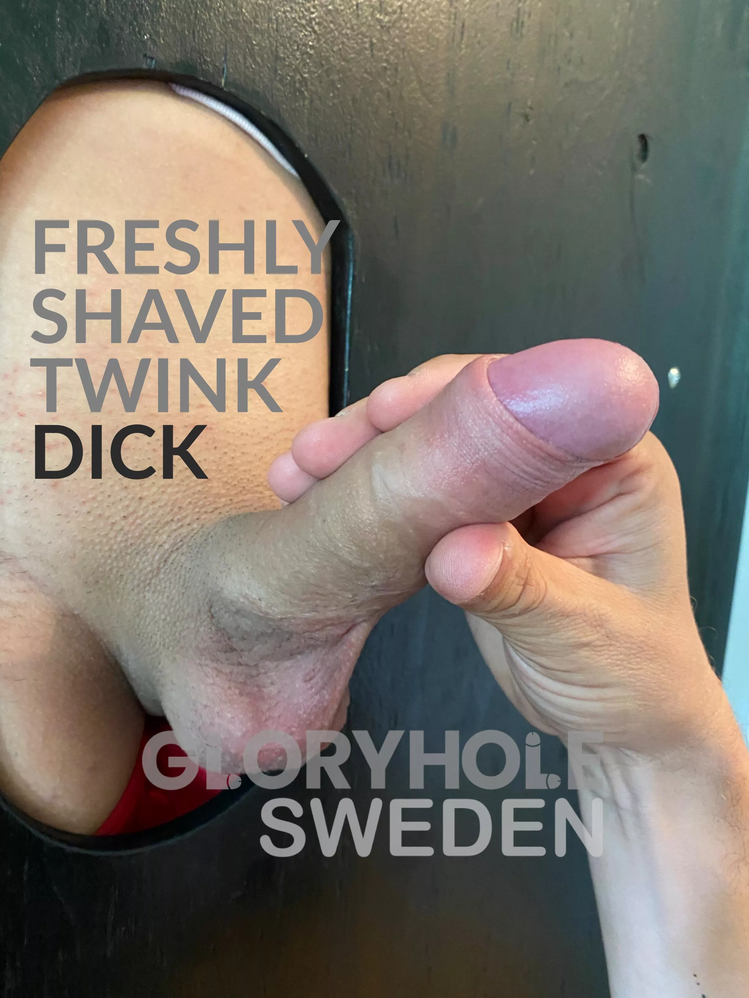 Having my own gloryhole 😉 posted by Gloryholesweden