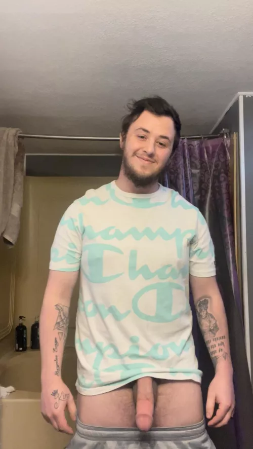 Having troubles keeping my pants up by Far-Sky6438