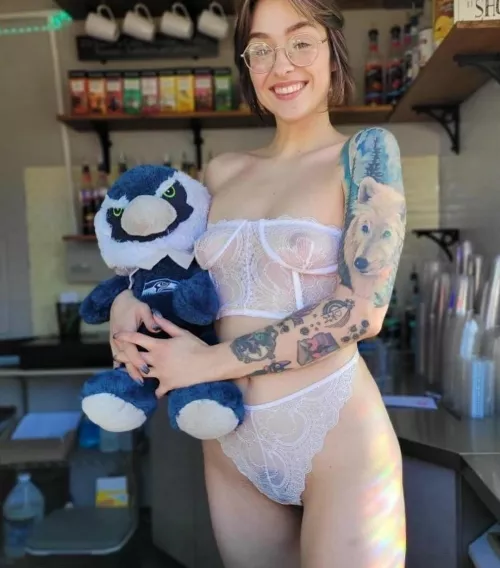 hawks by scuzzymcgee