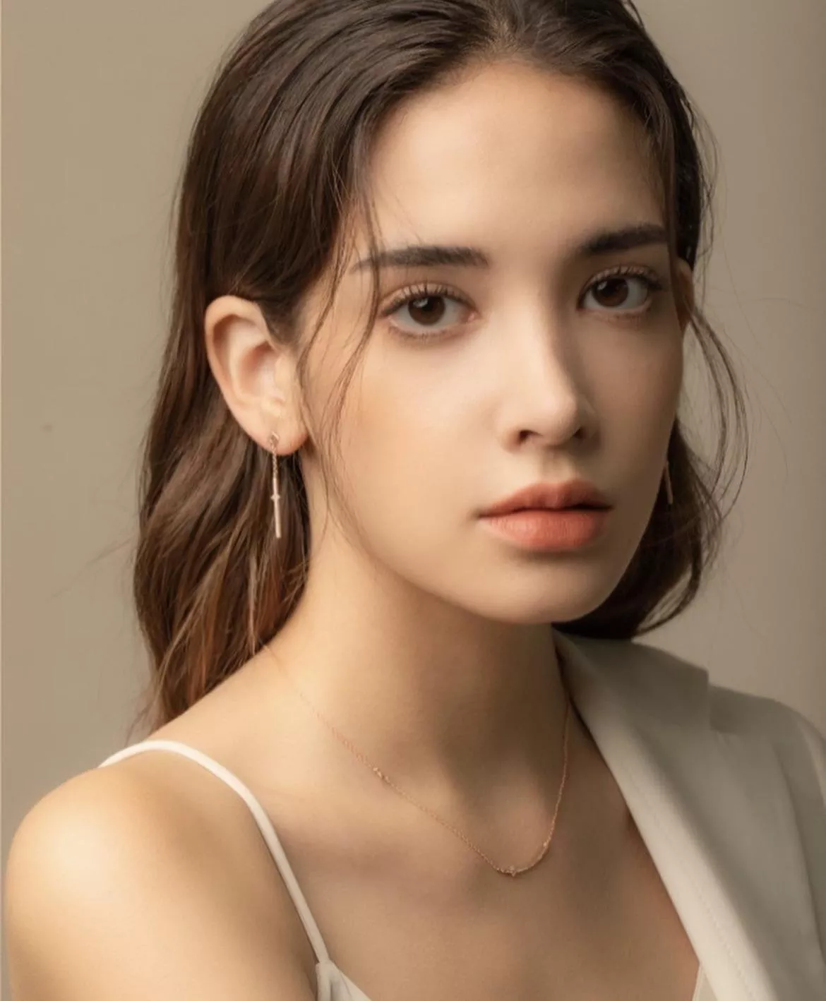 Hayleen posted by alejour