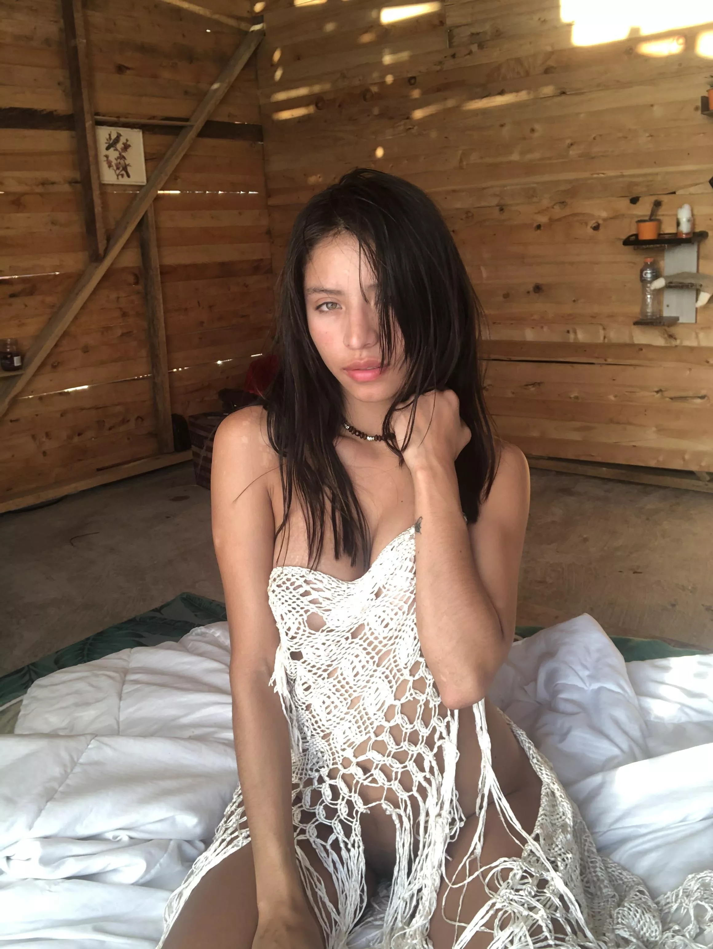 Hazel eyes posted by Alicebluwu