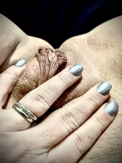 He loves a peek in the mornings by Kinkyoverthinkers