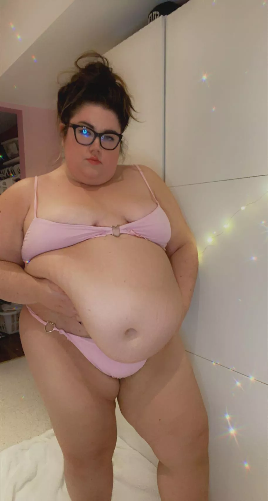 heading out to tan ☀️👙 posted by ssbbwk