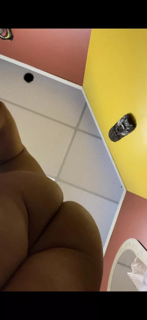 Heart ass by onlyfansmuscle89