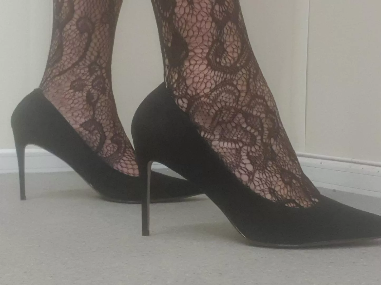 ♥️ Heels. posted by Professional-Yam8779