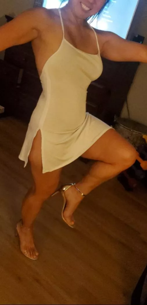 heels and my WW dress..SexyAsian posted by sweetkoreanspice