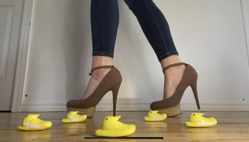 Heels and peeps 👣 by Penny-Sunshine