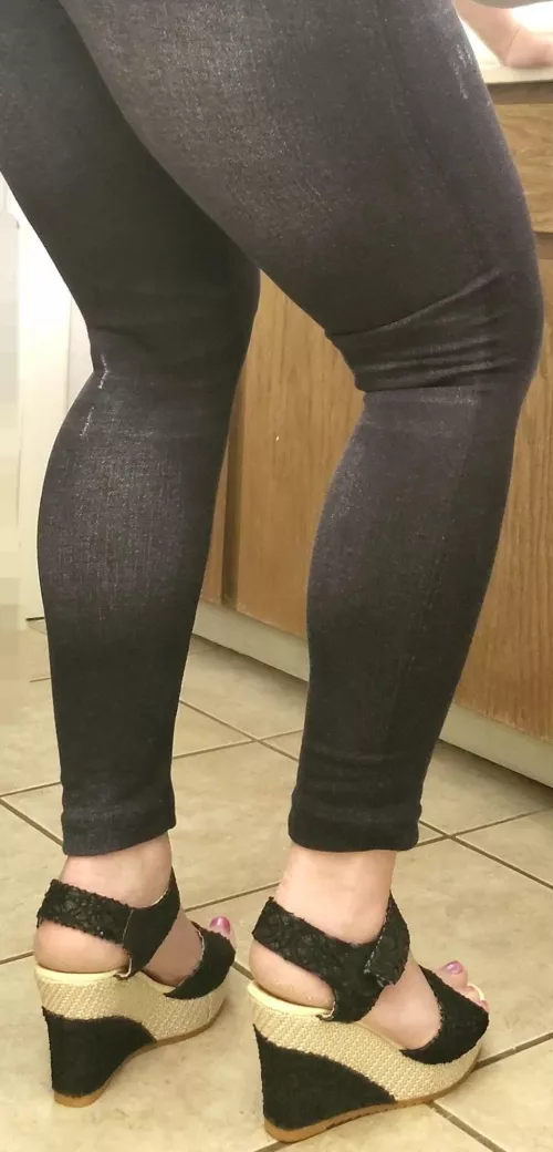 Heels Supporting Alot by Phatt42