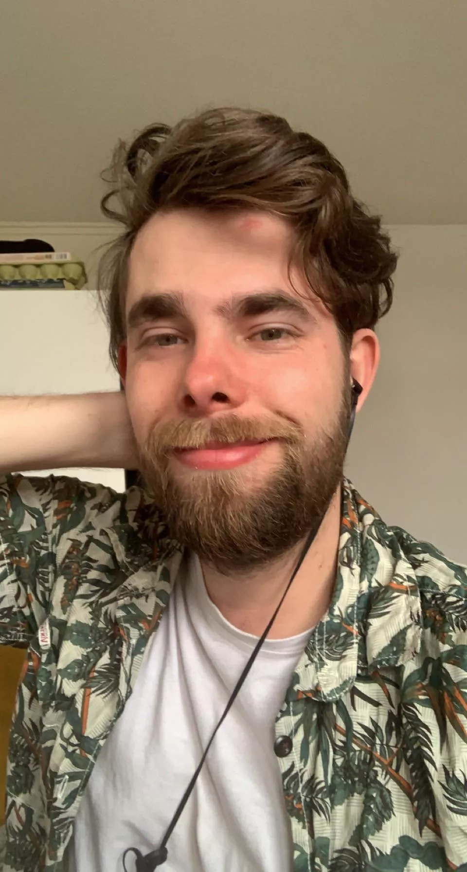 Heey 😊 posted by Dungeonsandplants