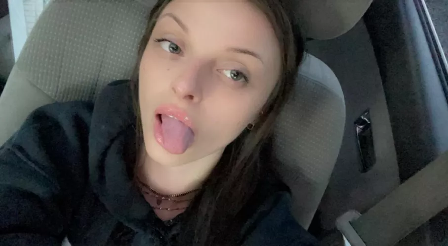 hehehe let's chat ;-) by bewitchmejasmine