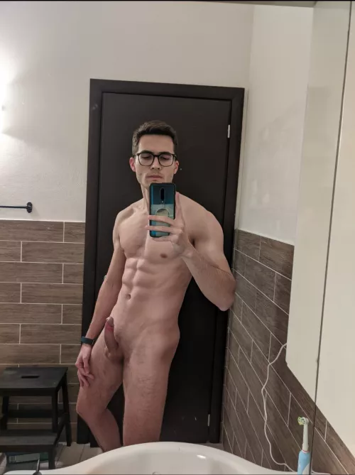 hello :) 24 [m] by MagariCancelloReal