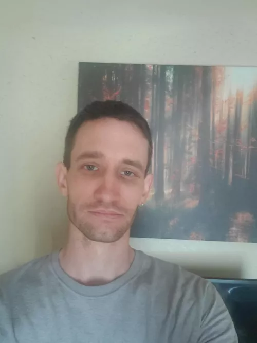 Hello!! by bluemonday6788