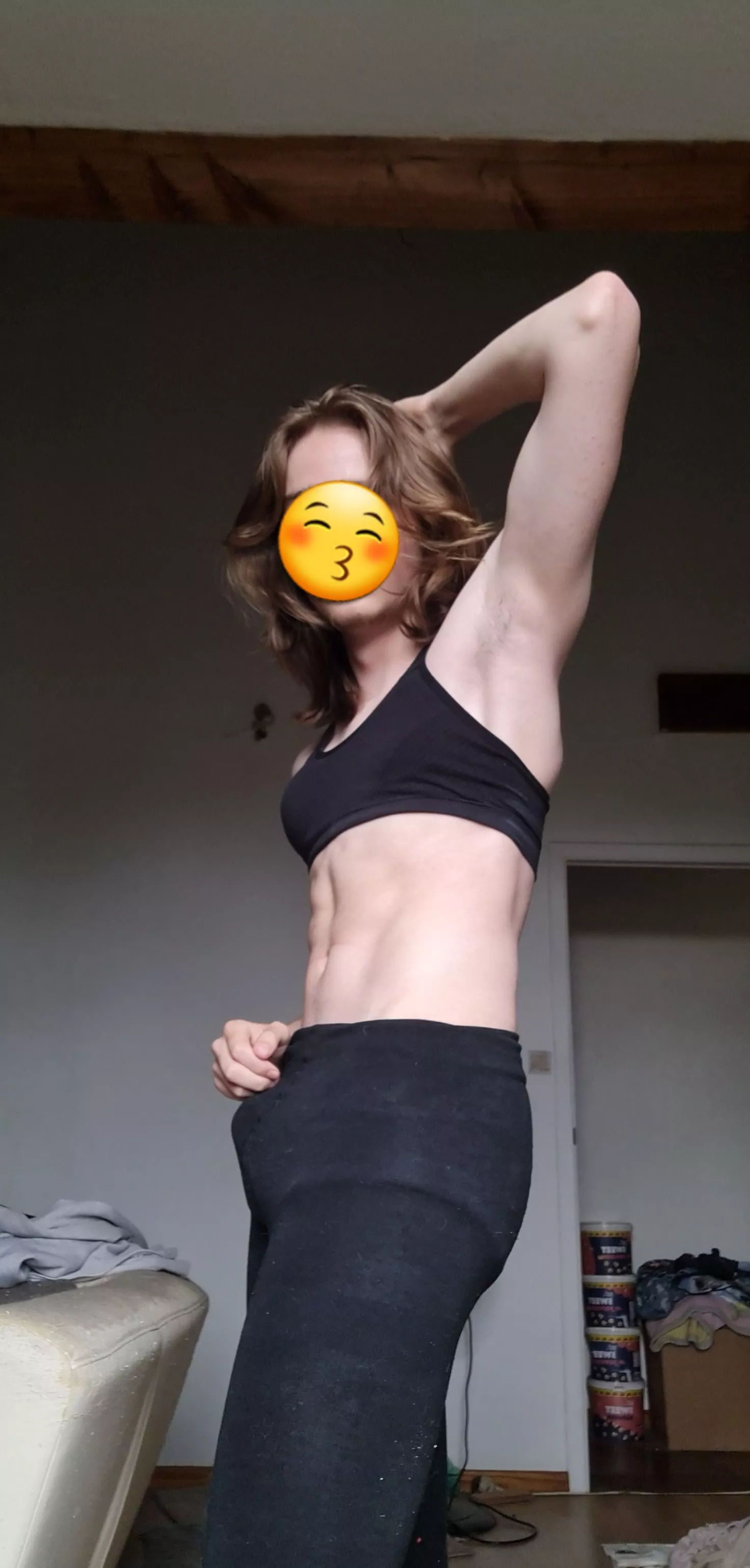 hello 😚 posted by AdaWesley