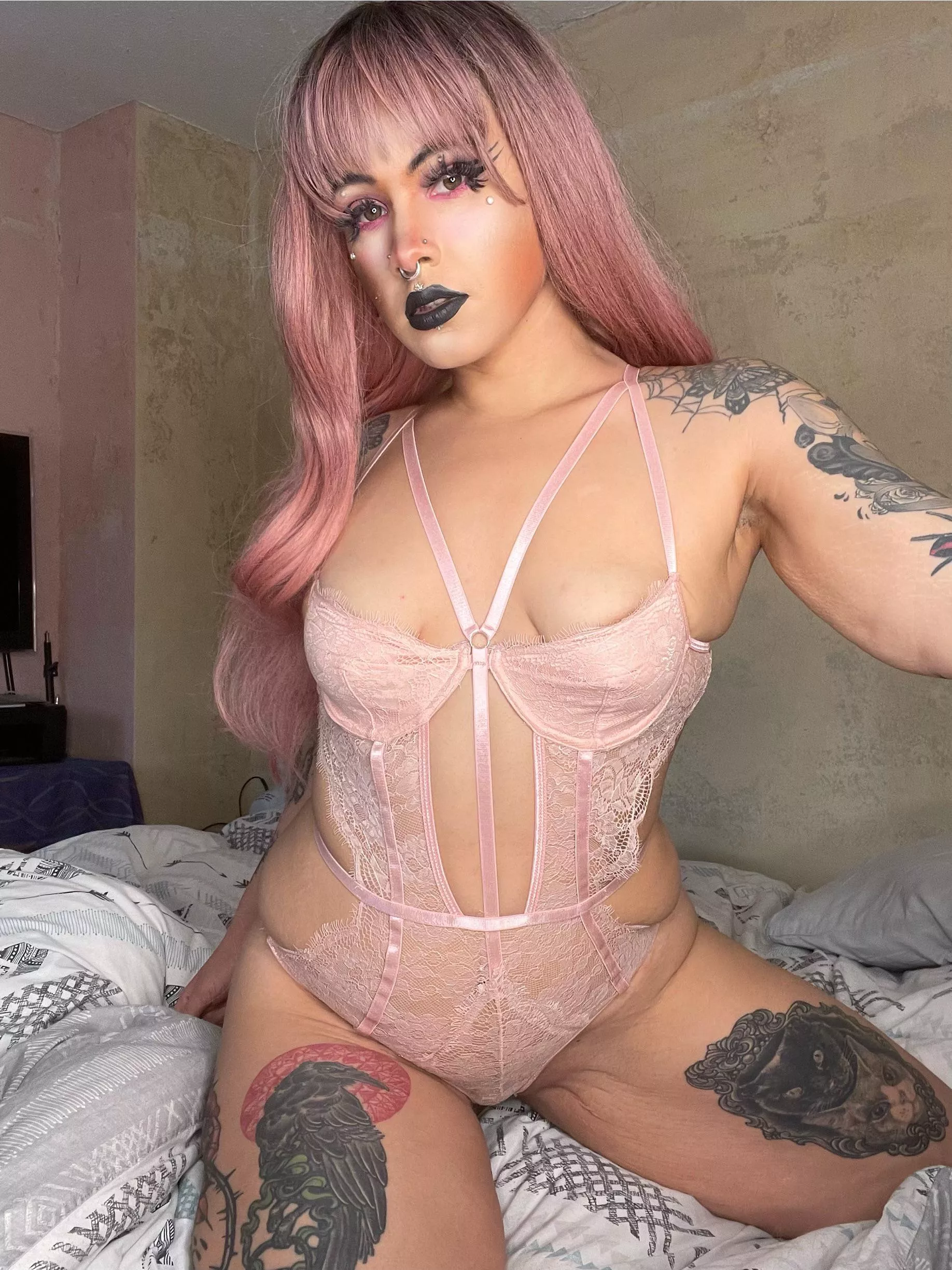 Hello! posted by g0thschlampe