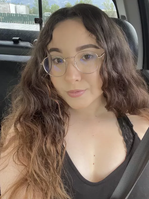 hello :) by Background_Success_1