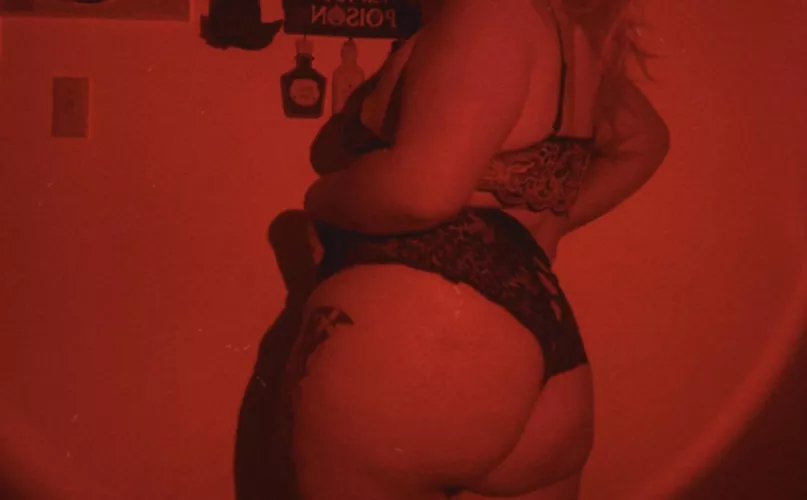 Hello ❤️‍🔥 by pvmpk_in