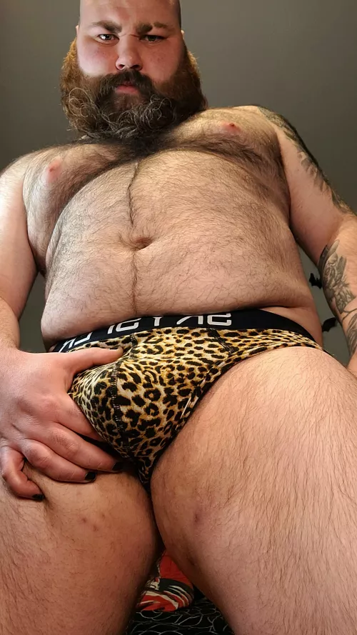 hello all you beautiful people how's your Friday going? could I make it better? by noblestags