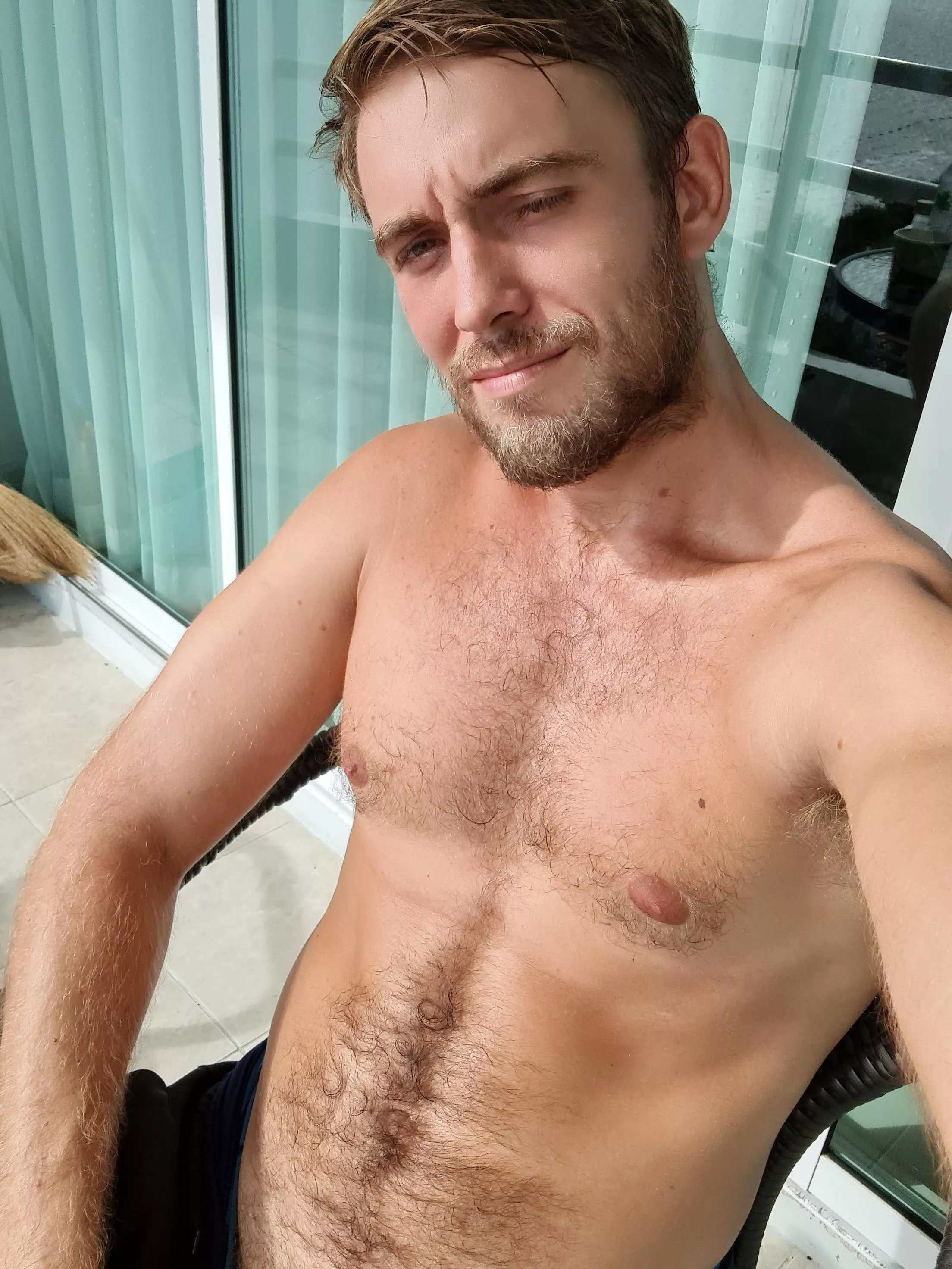 hello posted by BenUKfriendly