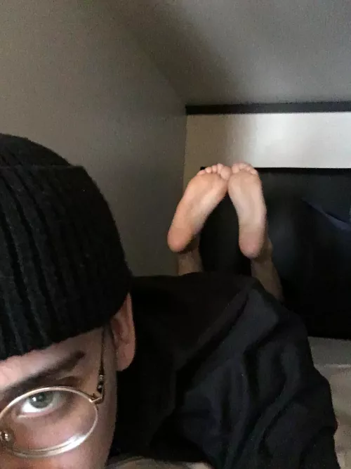 hello everyone! have a happy saint patrick’s day! ❤️☘️ by noizuri