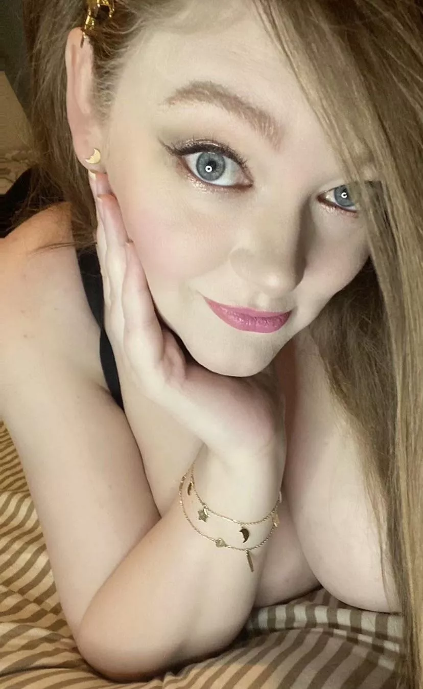 Hello💕 first post here posted by Toyrobot2285