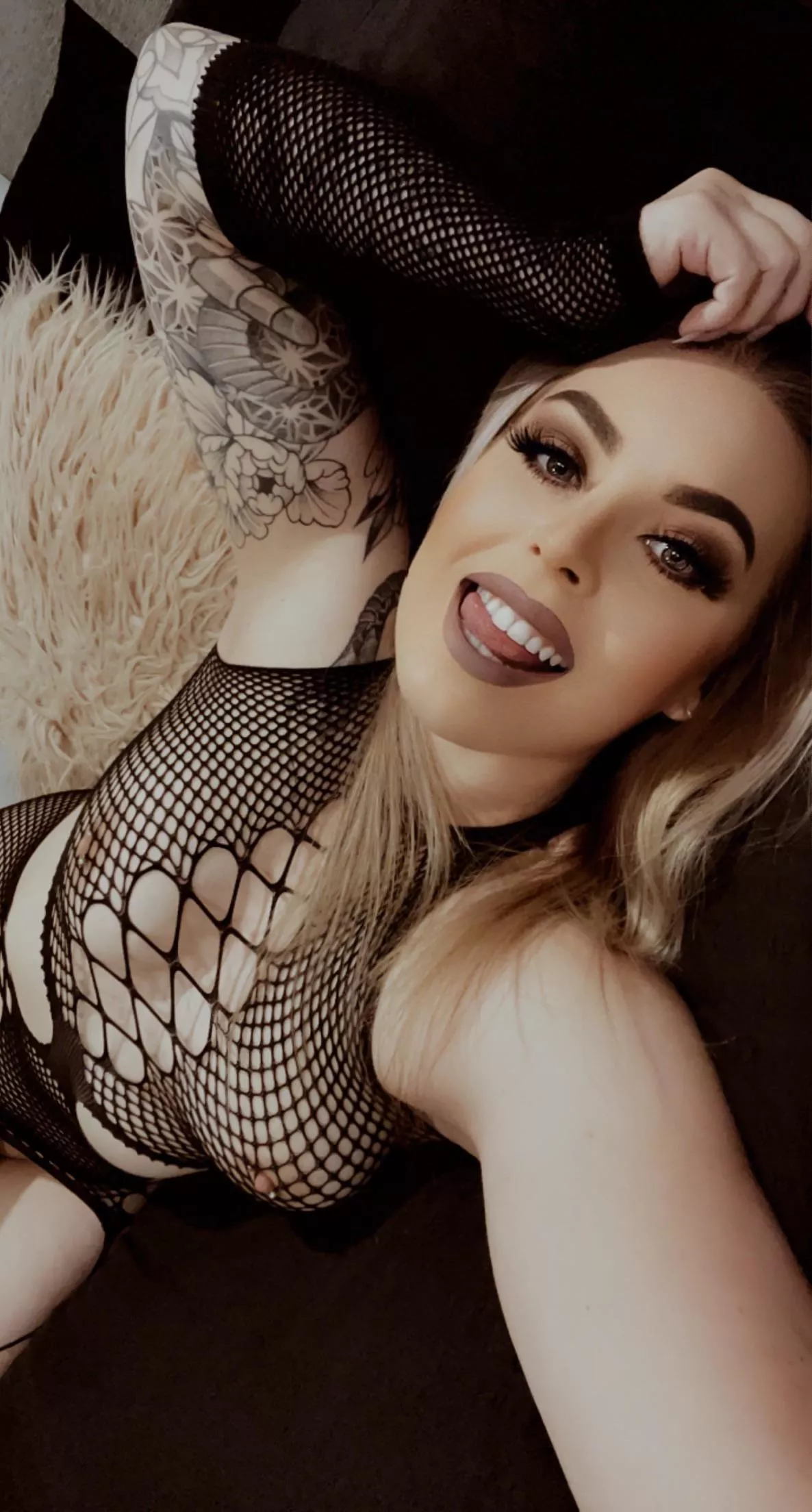 Hello from New Zealand x posted by 5hellokitty5