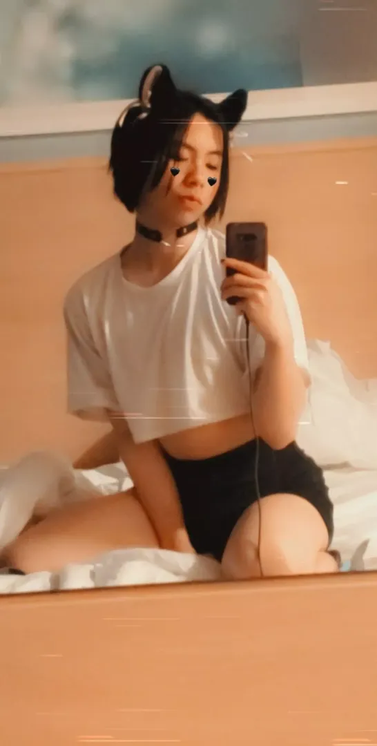 hello gamers here to participate in this weeks tummy tuesday posted by Tony_Addict