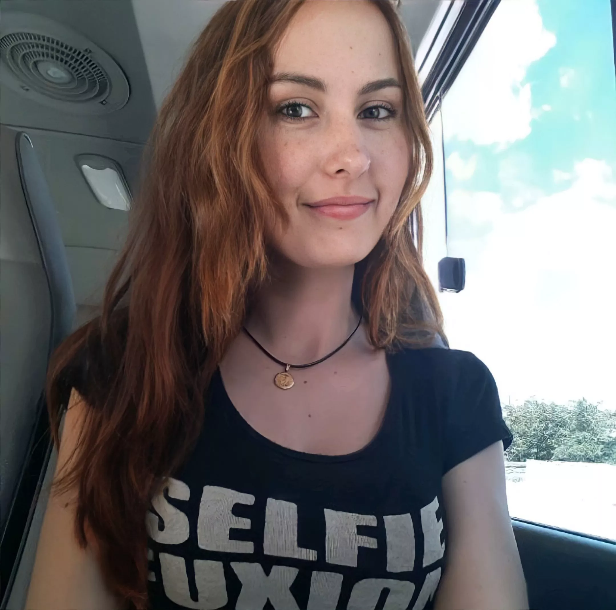 Hello posted by Sex_PornAddiction