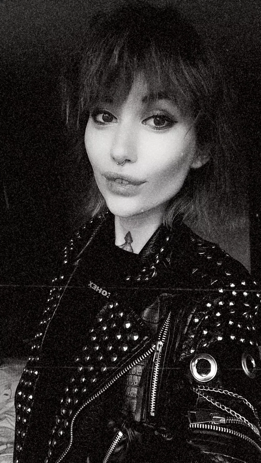 Hello. I'm new here! I'm a girlfriend material? :) posted by Chantaise