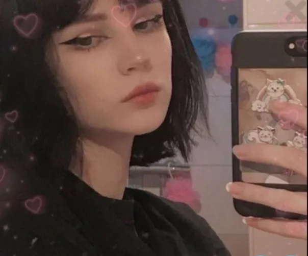 Hello I'm new to this, do you think I can pass as a girl? (: by TheAntagonistWhoWon_