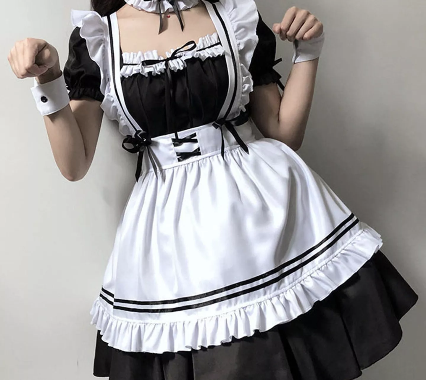 Hello I'm your new maid posted by Enmu4