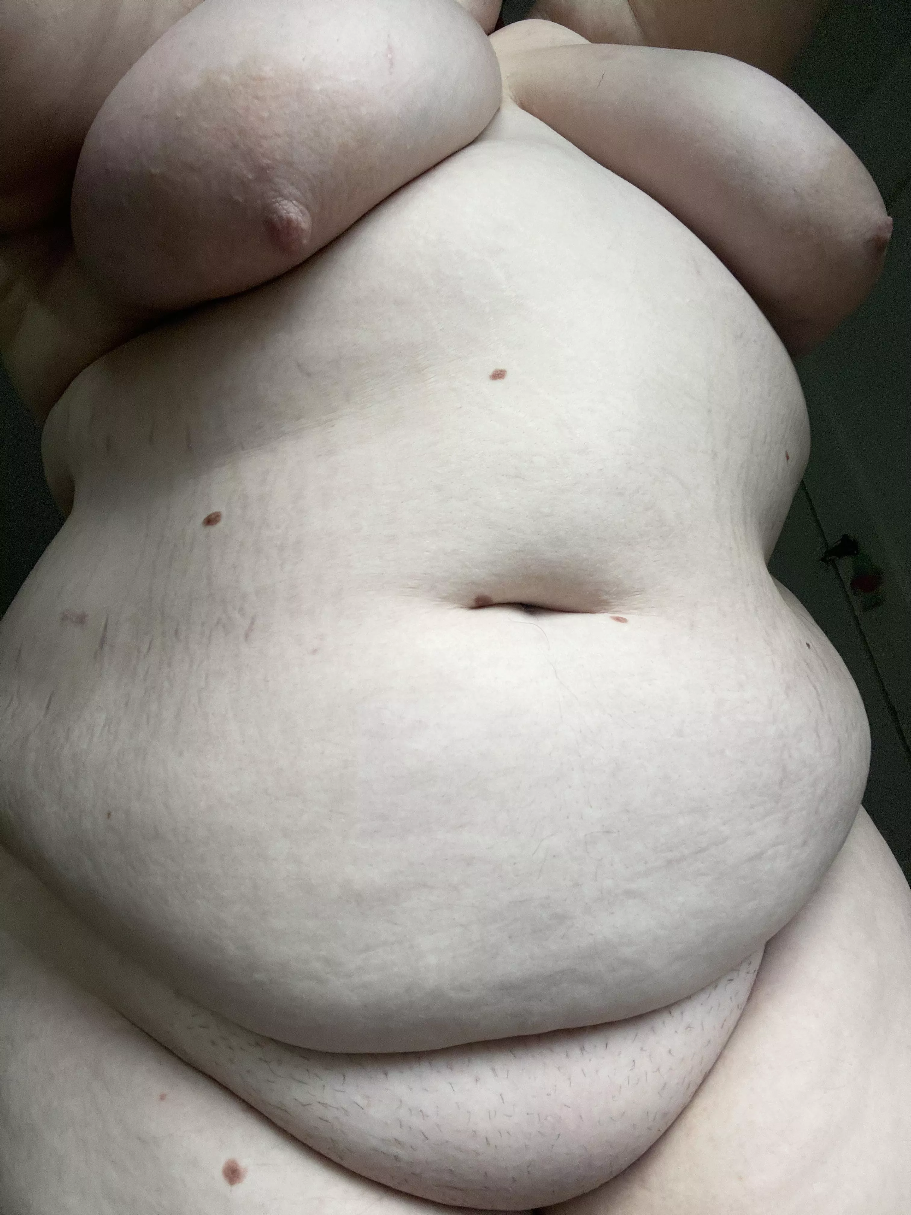 hello !!! kinda new to reddit, but heres me :3 posted by Chemical-Reception38