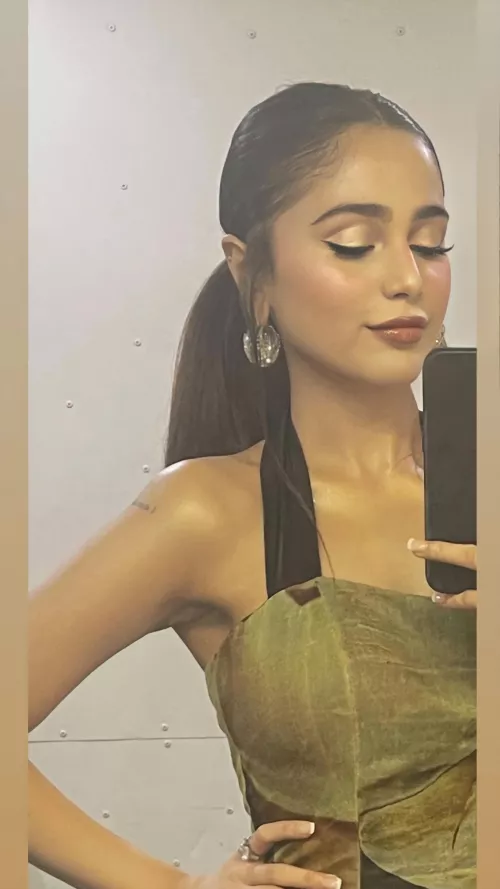 hello looser I am here to challenge u all by Aimabaig12