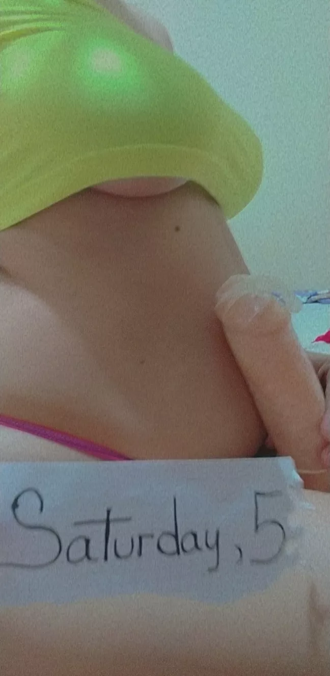 Hello love I am 20 years old I am alone in my pregnancy I want a daddy to accompany me ❤️💦🔥My snap : ale_s223 My kik: aleS203 posted by Hefty-Log7589