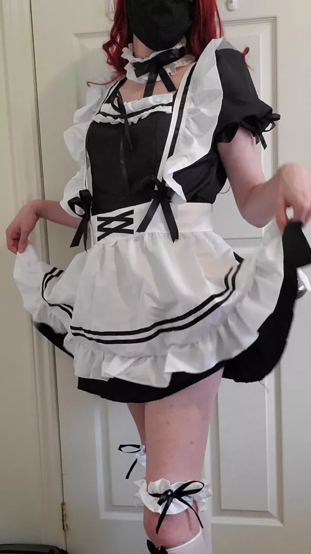 Hello Master, i am your new maid, ready to serve. posted by _CumInMePlz_