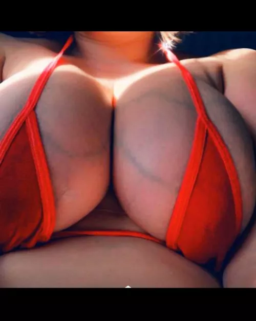 hello my name is chloe I'm a big fan of lego and I like to take my picture with I love to build them come see all the models I have And I like to take nude pictures by Legogirl_ca