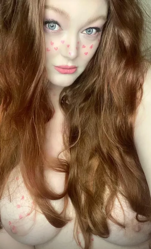 Hello :) say hi by Toyrobot2285