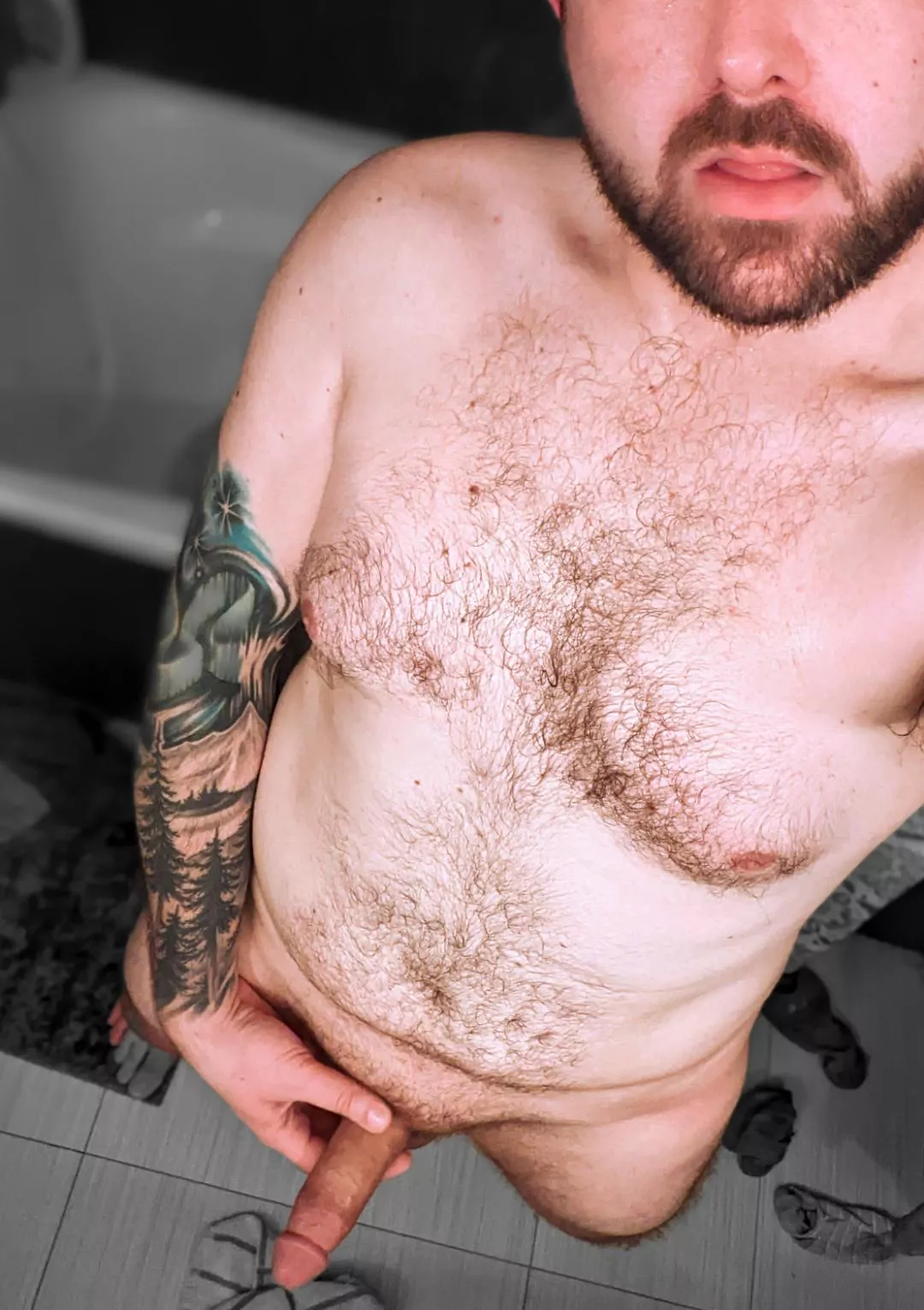 Hello studs ;) posted by anon_sub_cub