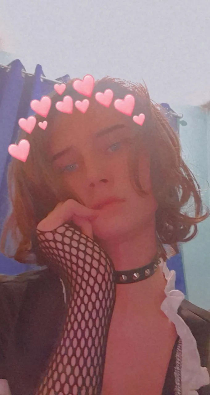 Hello there 🥰 posted by Crimtane_