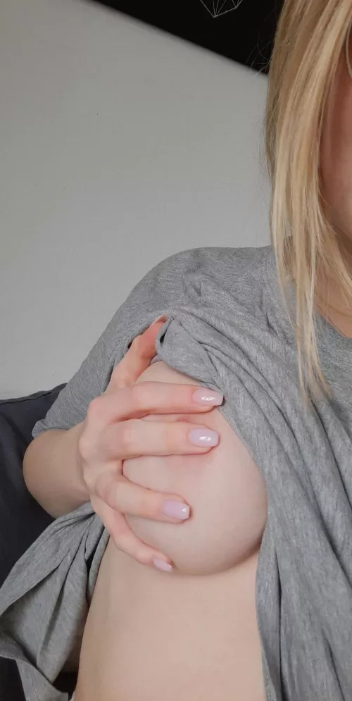 Hello there by tbop104